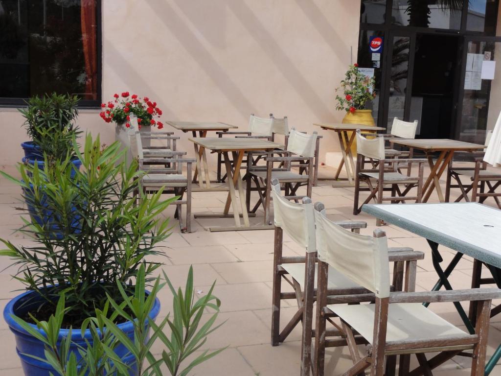 Hotel L'Hacienda Martigues Esterno foto