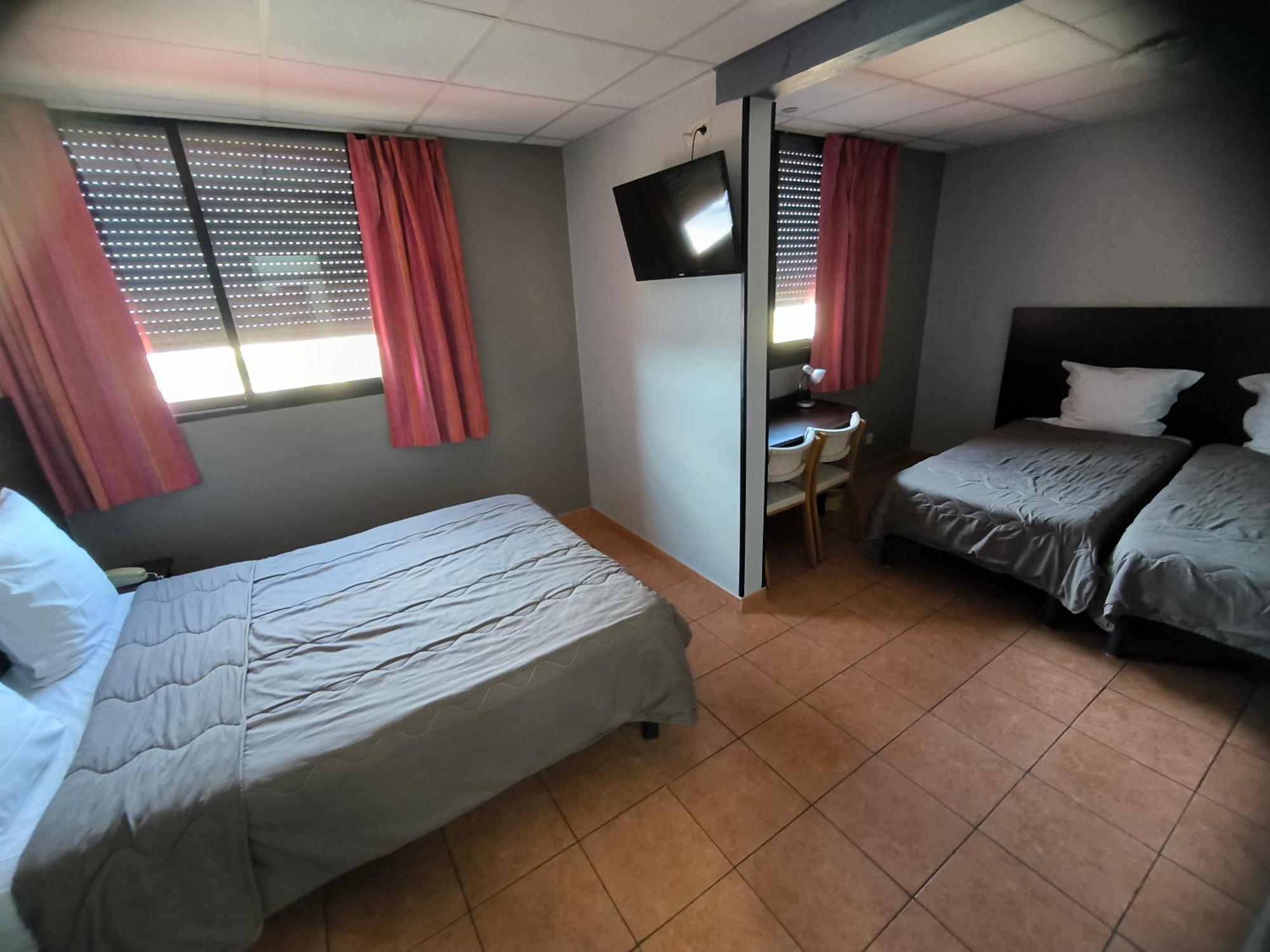 Hotel L'Hacienda Martigues Esterno foto