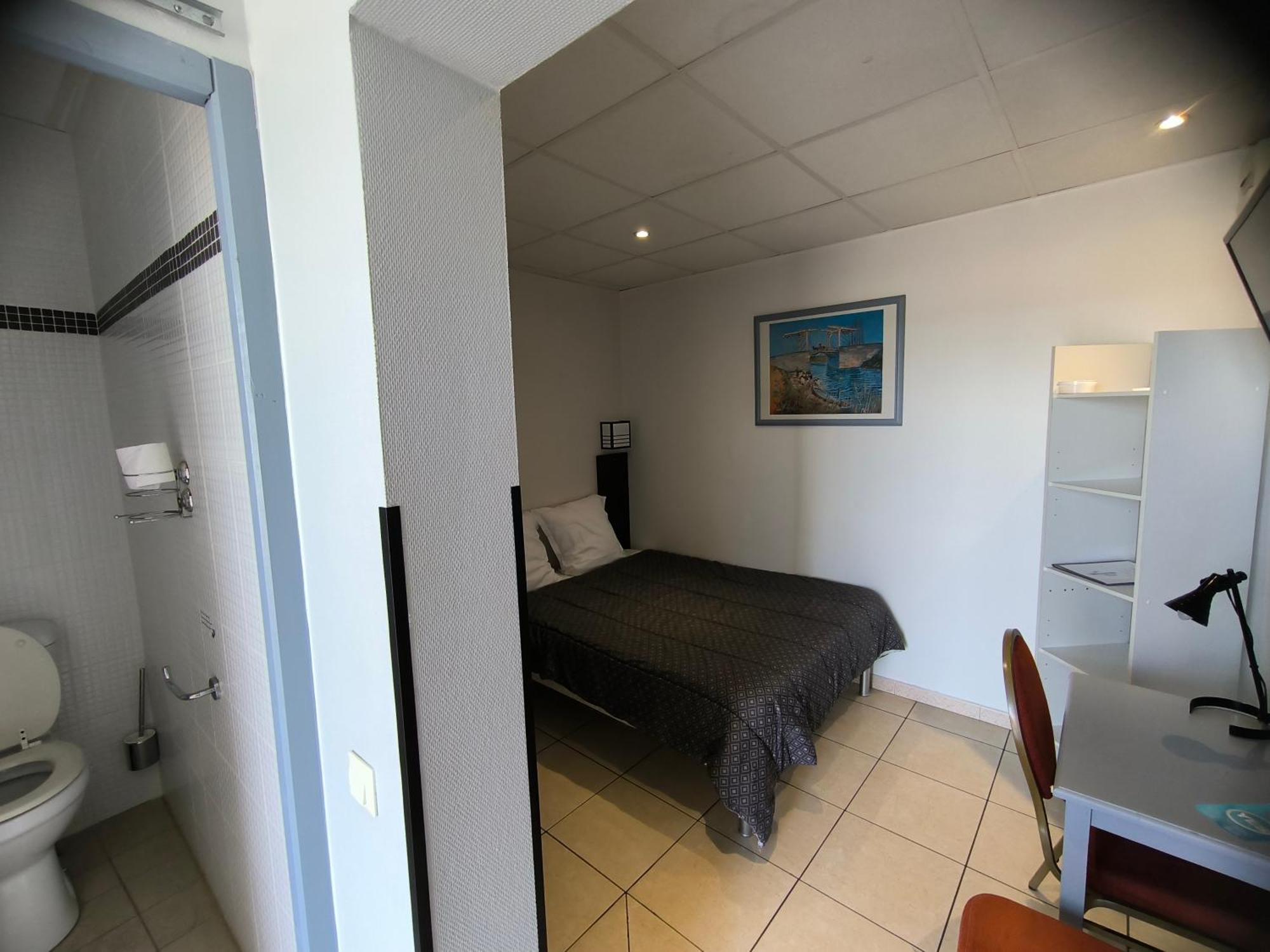 Hotel L'Hacienda Martigues Esterno foto